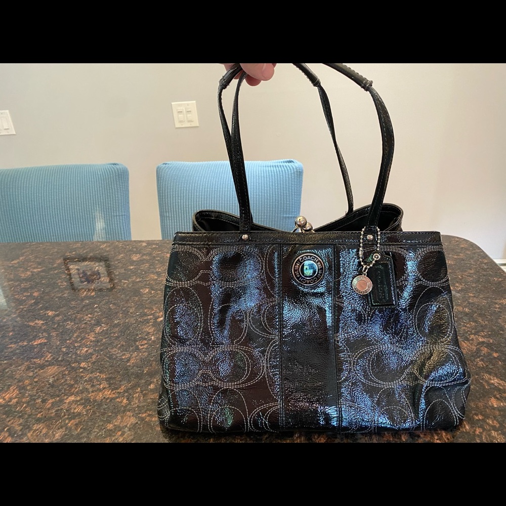Coach black patent leather kisslock carryall handbag shoulder bag purse satchel